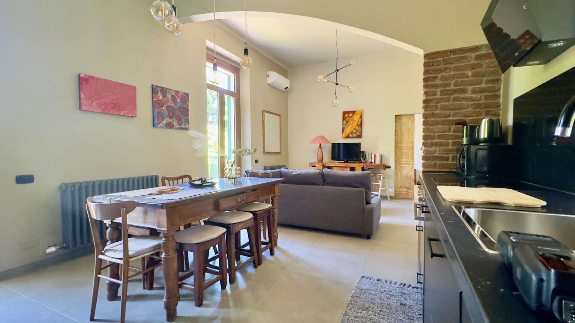 Curt Da Beta - Casa Vacanze Con Giardino In Corte Del XVIII Secolo Malnate Exterior foto